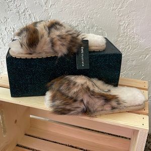 EMU Australia slippers